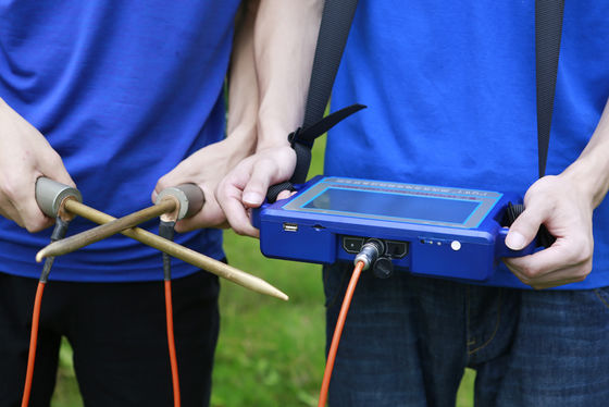 Detector de água subterrânea de 8 canais com gráfico de curva automaticamente desenhado e detector de água subterrânea certificado CE